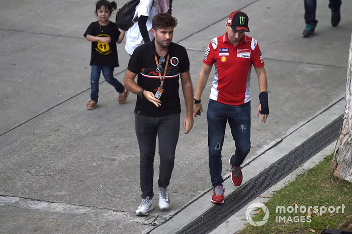 Jorge Lorenzo, Ducati Team, no podrá correr en Sepang por la lesión en su mano derecha
