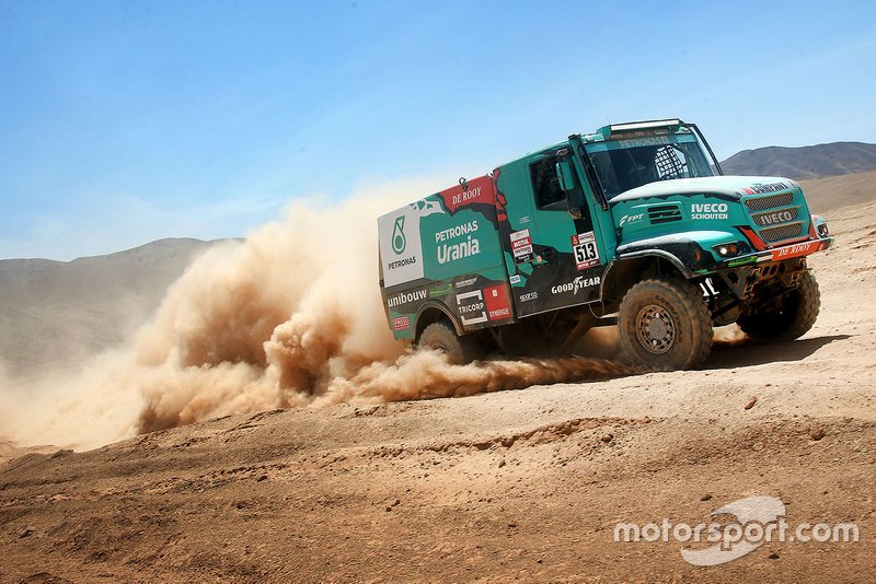 #513 Team De Rooy Iveco: Maurik van den Heuvel, Martijn van Rooij, Peter Kuijpers  