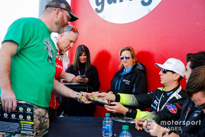 #14 AIM Vasser Sullivan Lexus RC-F GT3, GTD: Parker Chase, Jack Hawksworth, Michael De Quesada, Kyle Busch, autograph session