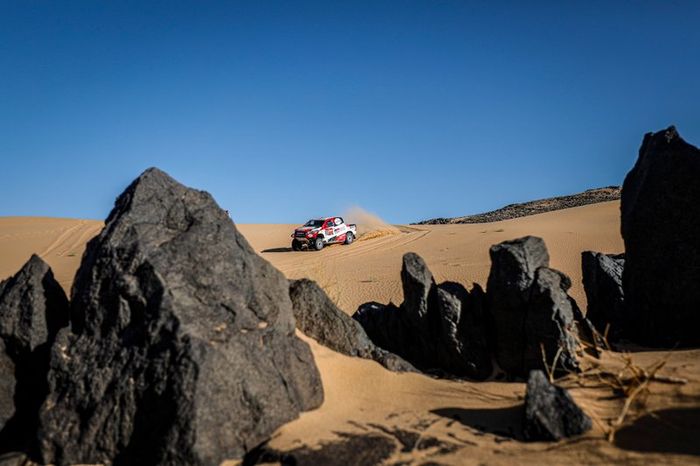 #310 Toyota Gazoo Racing: Fernando Alonso, Marc Coma