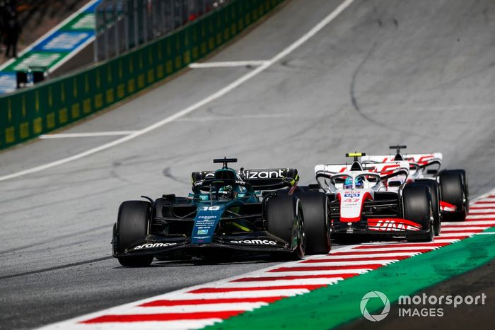 Lance Stroll, Aston Martin AMR22, Mick Schumacher, Haas VF-22, Kevin Magnussen, Haas VF-22