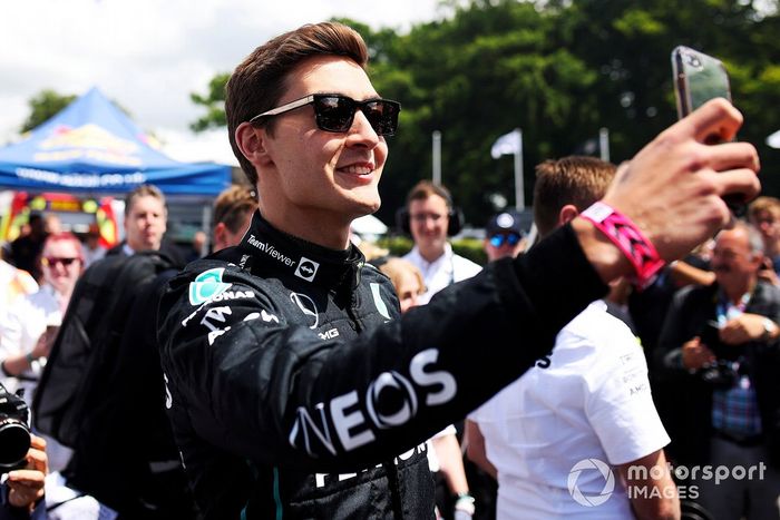 George Russell, Mercedes W10