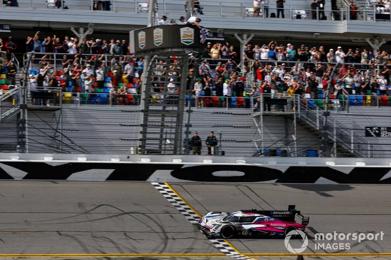 #60 Meyer Shank Racing w/ Curb Agajanian Acura ARX-06: Tom Blomqvist, Colin Braun, Helio Castroneves, Simon Pagenaud