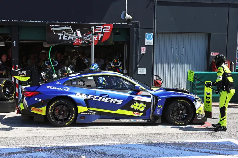#46 Team WRT, BMW M4 GT3: Valentino Rossi, Maxime Martin