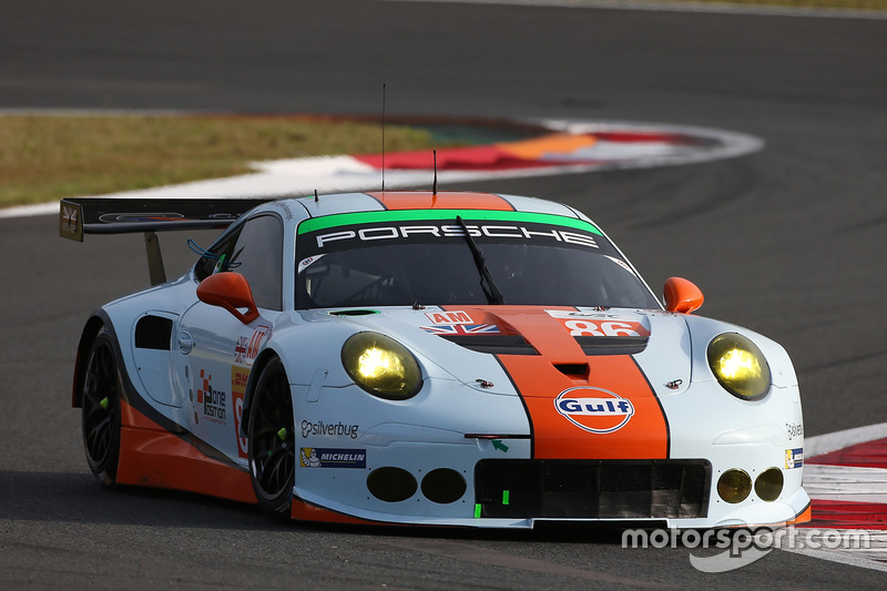 4. LMGTE Am: #86 Porsche 911 RSR: Michael Wainwright, Adam Carroll, Ben Barker