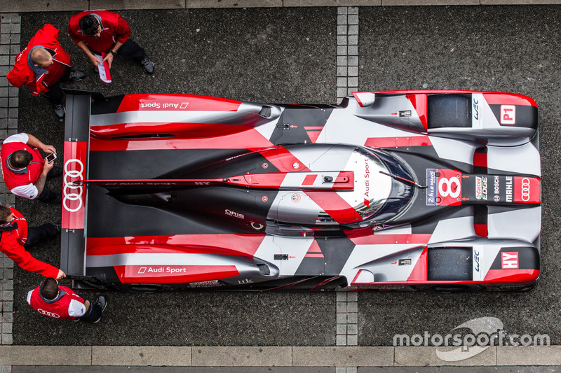 #8 Audi Sport Team Joest Audi R18