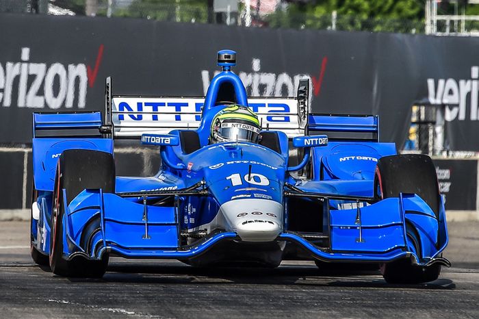 Tony Kanaan terminou em nono no sábado e em sétimo no domingo