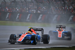 Rio Haryanto, Manor Racing MRT05; Pascal Wehrlein, Manor Racing MRT05