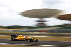 Kevin Magnussen, Renault Sport F1 Team RS16
