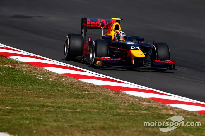 Pierre Gasly, GP2