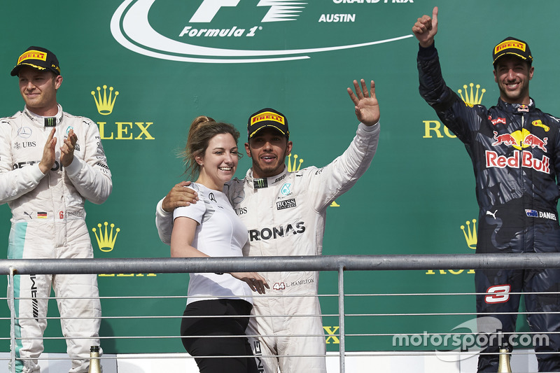 Lewis Hamilton, Mercedes AMG F1, Victoria Vowles, Mercedes AMG F1