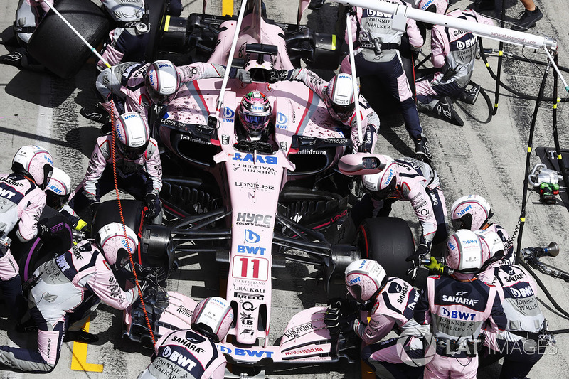 Sergio Pérez, Sahara Force India F1 VJM10, pit stop