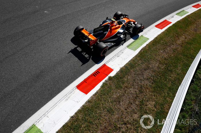 Stoffel Vandoorne, McLaren MCL32