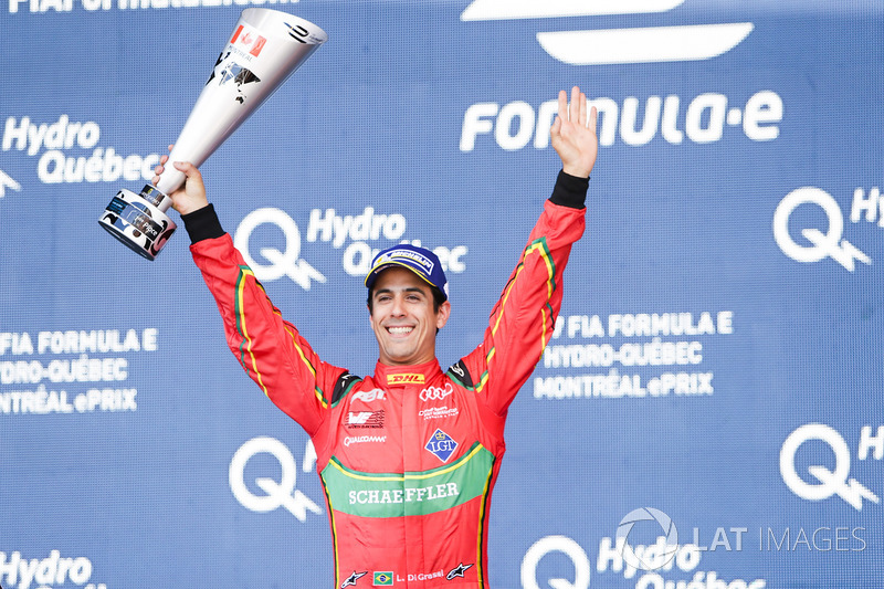 Lucas di Grassi, ABT Schaeffler Audi Sport, celebra en el podio