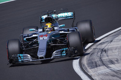 Льюіс Хемілтон, Mercedes AMG F1 W08