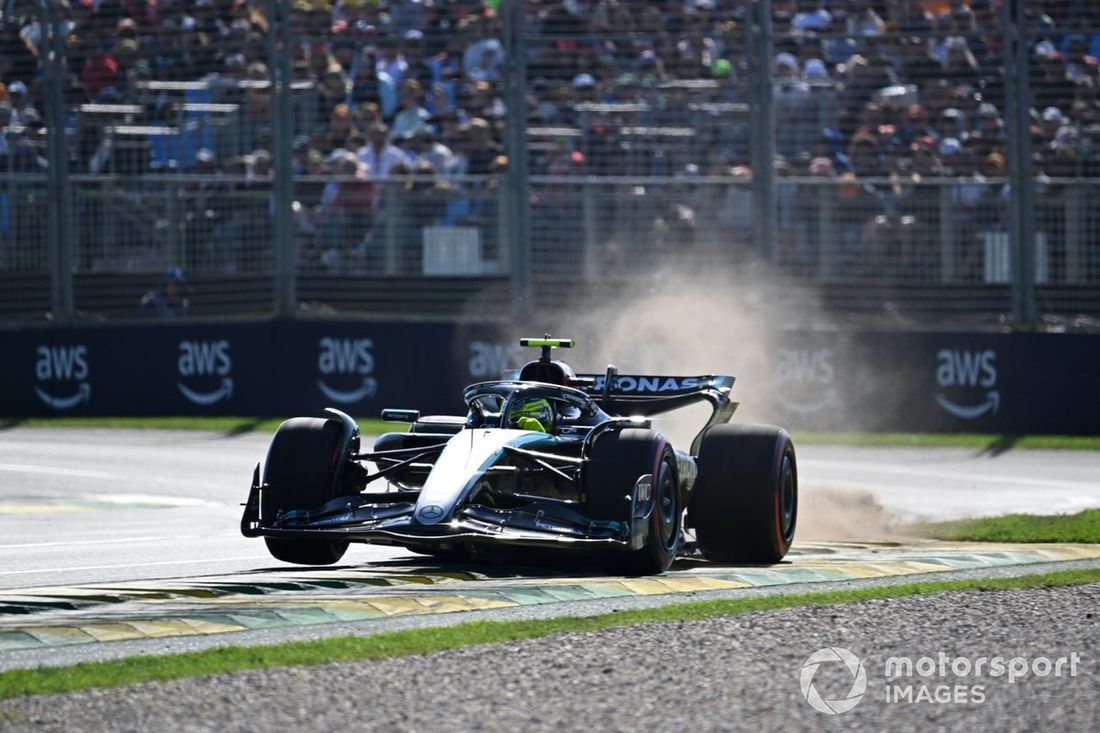 Lewis Hamilton, Mercedes F1 W15