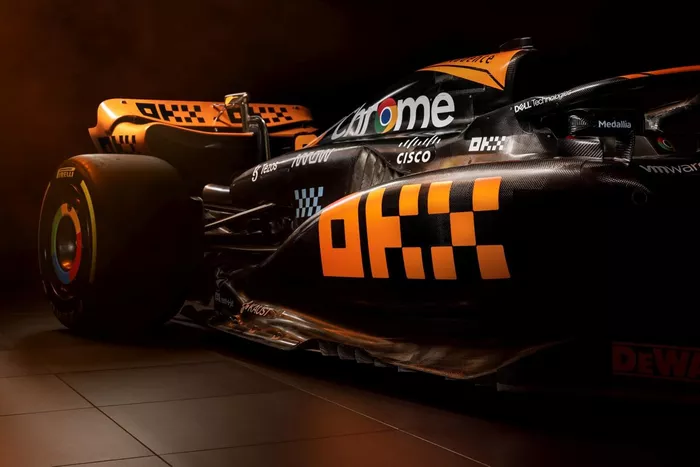 McLaren MCL60 özel görünümü, Singapur/Japon GP