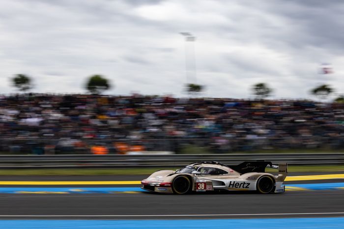  #38 Hertz Team Jota Porsche 963: Oliver Rasmussen, Philip Hanson, Jenson Button