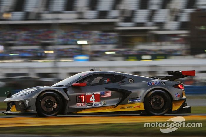 #4 Corvette Racing Corvette C8.R: Oliver Gavin, Tommy Milner, Marcel Fässler