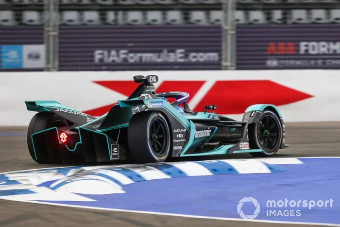 Mitch Evans, Jaguar Racing, Jaguar I-Type 4   