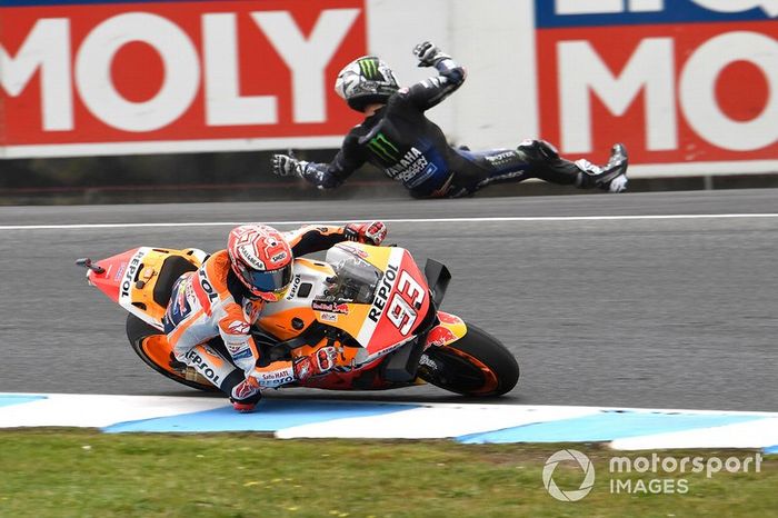Marc Marquez, Repsol Honda Team, Maverick Vinales, Yamaha Factory Racing crashing in the background