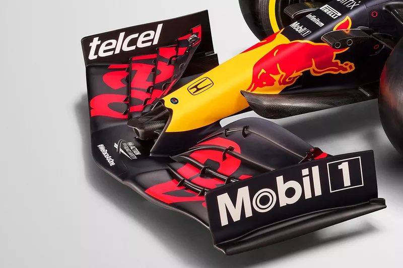 Aileron avant de la Red Bull Racing RB16B 