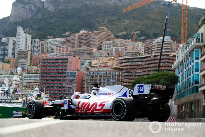 Mick Schumacher, Haas VF-21