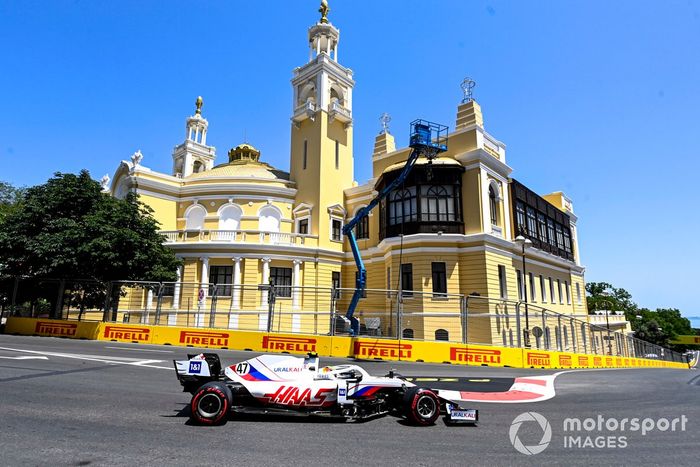 Mick Schumacher, Haas VF-21 