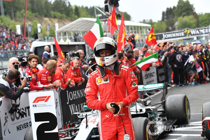 Yarış galibi Sebastian Vettel, Ferrari, parc ferme