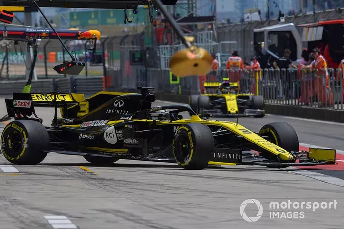 Daniel Ricciardo, Renault F1 Team R.S.19