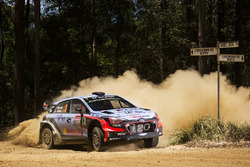 Тьєррі Ньовілль, Ніколя Жільсуль, Hyundai i20 WRC, Hyundai Motorsport