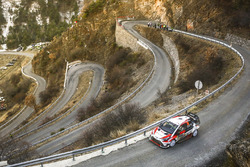 Яри-Матти Латвала и Миикка Анттила, Toyota Yaris WRC, Toyota Gazoo Racing WRC