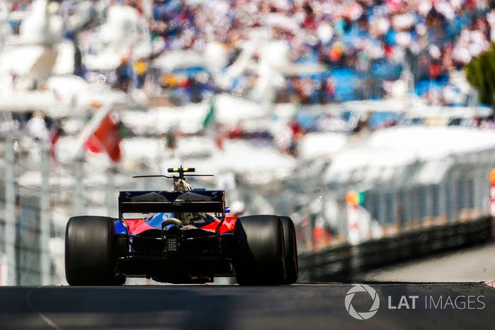 Carlos Sainz Jr., Scuderia Toro Rosso STR12