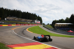 Pascal Wehrlein, Manor Racing MRT05