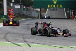 Carlos Sainz Jr., Scuderia Toro Rosso STR11