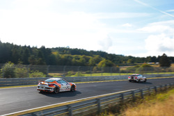 Max', 'Jens', Porsche Cayman GT4 Clubsport