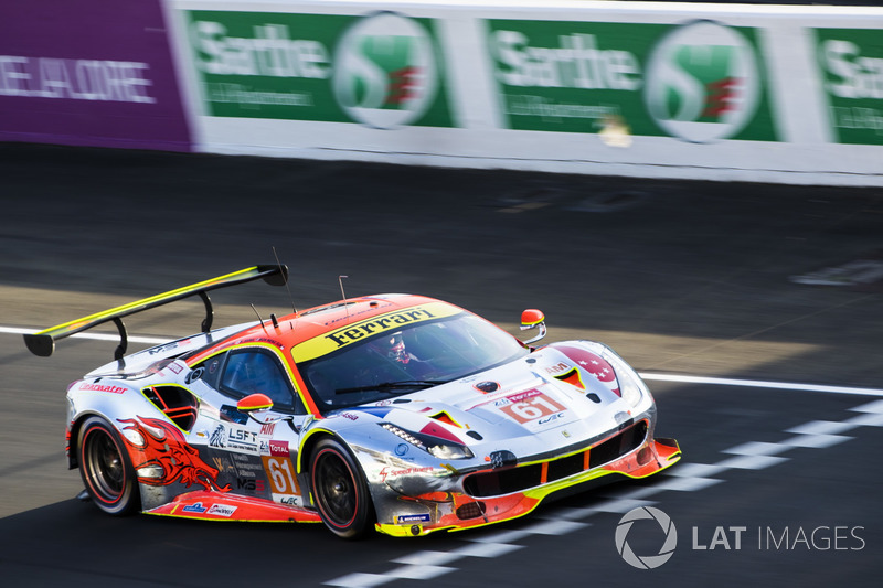 #61 Clearwater Racing Ferrari 488 GTE: Weng Sun Mok, Keita Sawa, Matthew Griffin