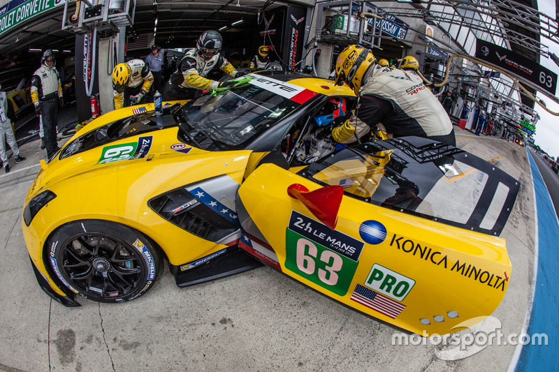 #63 Corvette Racing Chevrolet Corvette C7-R: Jan Magnussen, Antonio Garcia, Ricky Taylor