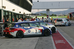Atmosfera in pitlane