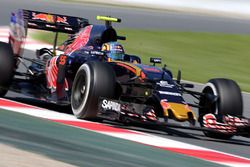 Carlos Sainz Jr., Scuderia Toro Rosso STR11