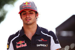 Карлос Сайнс-мл., Scuderia Toro Rosso