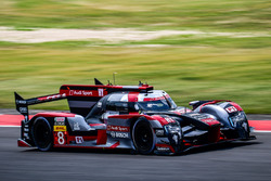 #8 Audi Sport Team Joest Audi R18 e-tron quattro: Lucas di Grassi, Loic Duval, Oliver Jarvis