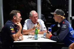 Dr Helmut Marko, Consulente Red Bull Motorsport e Brendon Hartley, Scuderia Toro Rosso