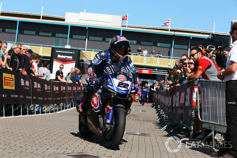 Alex Lowes, Pata Yamaha
