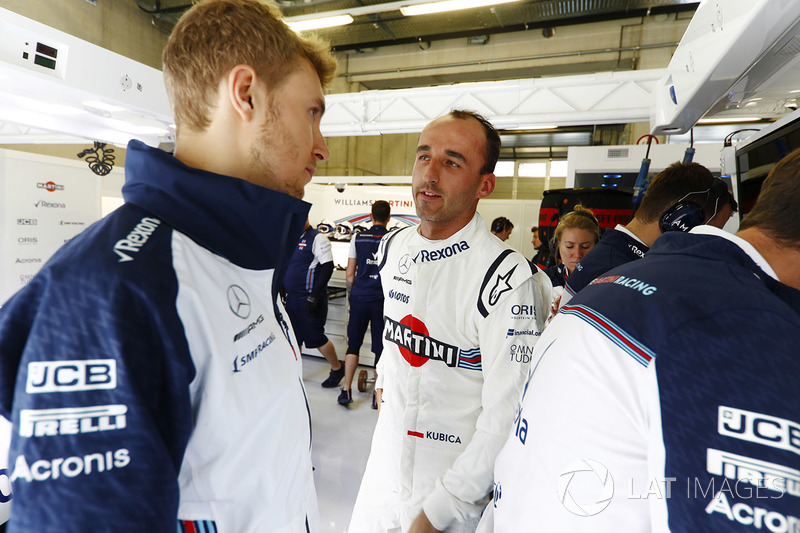 Резервный пилот Williams Роберт Кубица и Сергей Сироткин