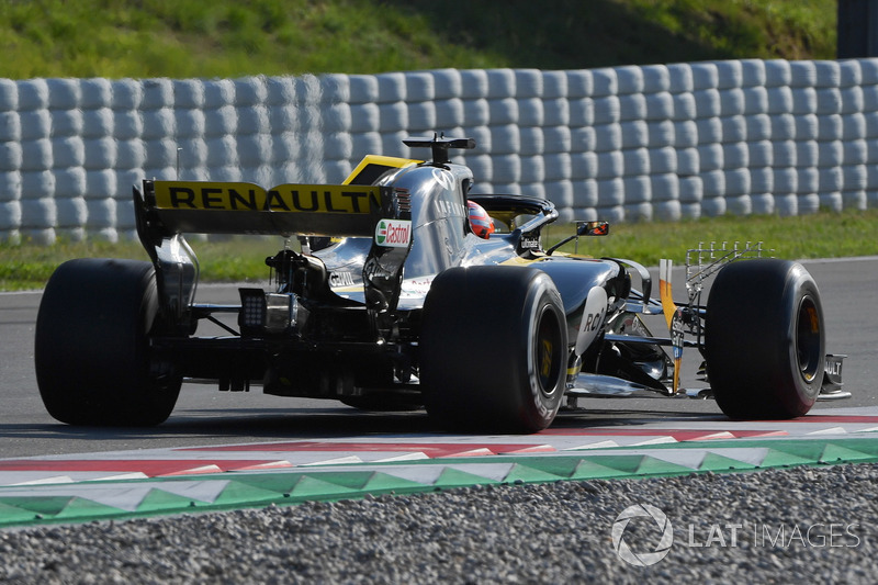 Jack Aitken, Renault Sport F1 Team R.S. 18