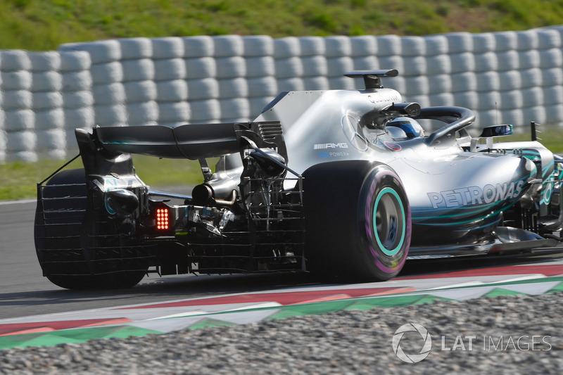 Valtteri Bottas, Mercedes-AMG F1 W09 with aero sensor on rear wing