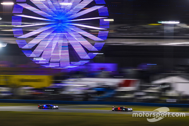 #66 Chip Ganassi Racing Ford GT, GTLM: Dirk Müller, Joey Hand, Sébastien Bourdais, #67 Chip Ganassi Racing Ford GT, GTLM: Ryan Briscoe, Richard Westbrook, Scott Dixon