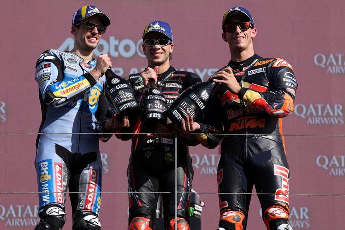 Pedro Acosta, Red Bull KTM Factory Racing, Marco Bezzecchi, Aprilia Racing, Alex Marquez, Gresini Racing