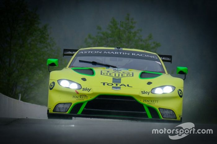#97 Aston Martin Racing Aston Martin Vantage AMR: Alex Lynn, Maxime Martin